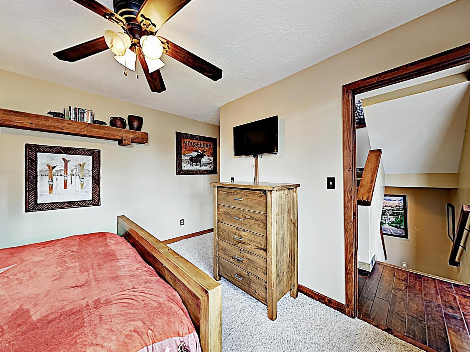 New Listing! Alpine Gem W/ Hot Tub, Near Lift Condo Main image 2